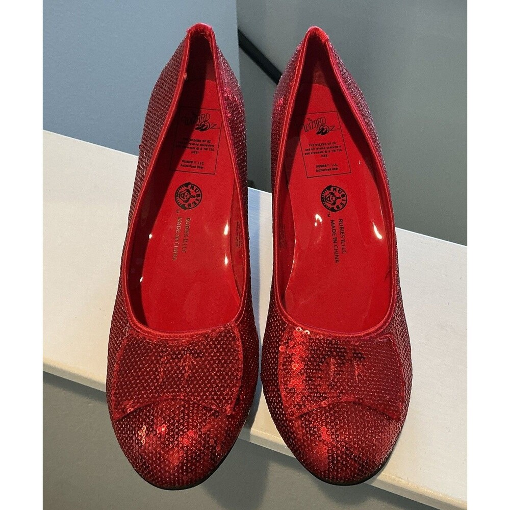NEW Dorothy’s Ruby Red Sequined Slippers High Heel Shoes Wizard Of Oz Size 10